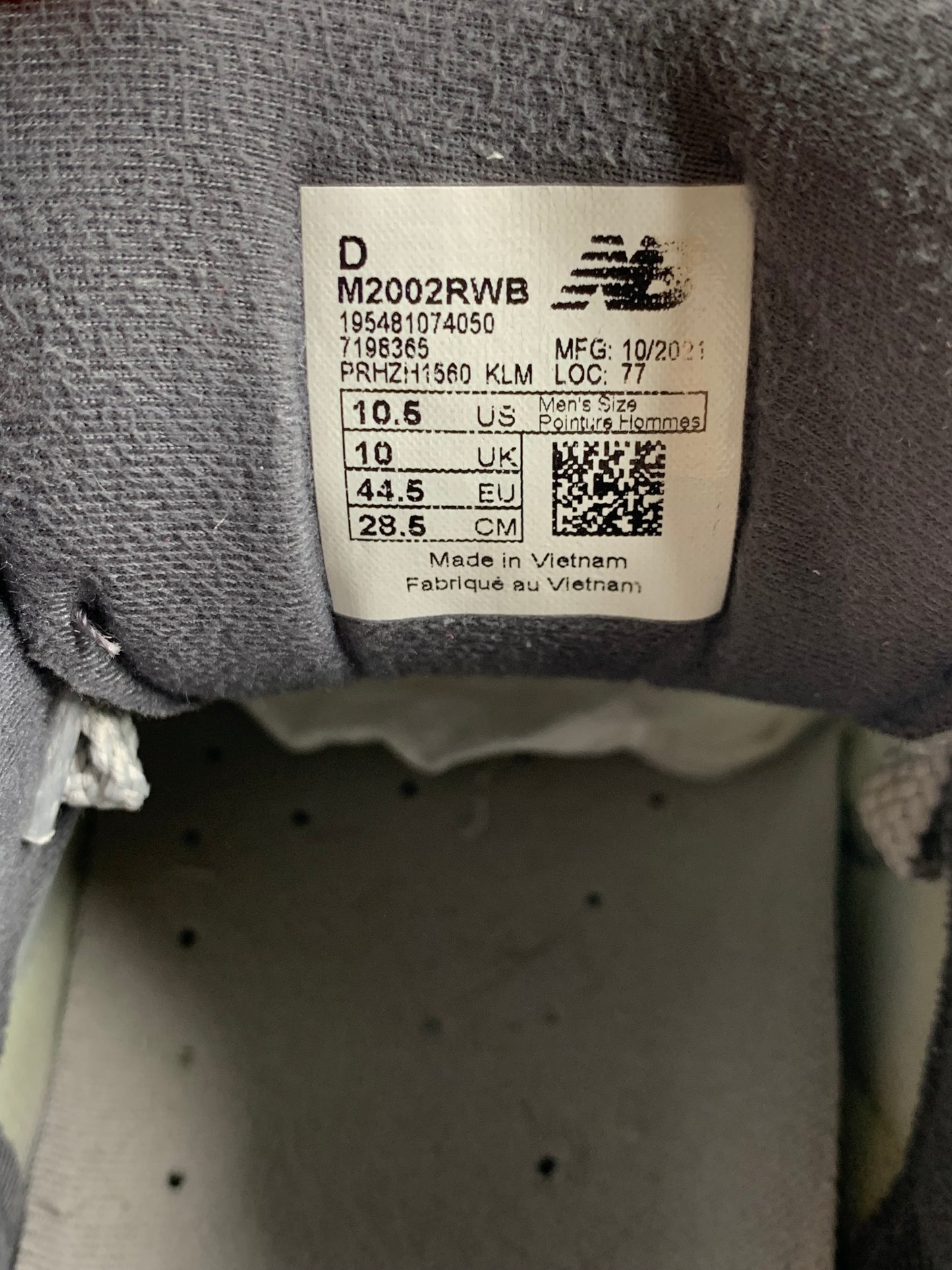 Size 10.5 - New Balance 2002r x J Crew Rain Cloud