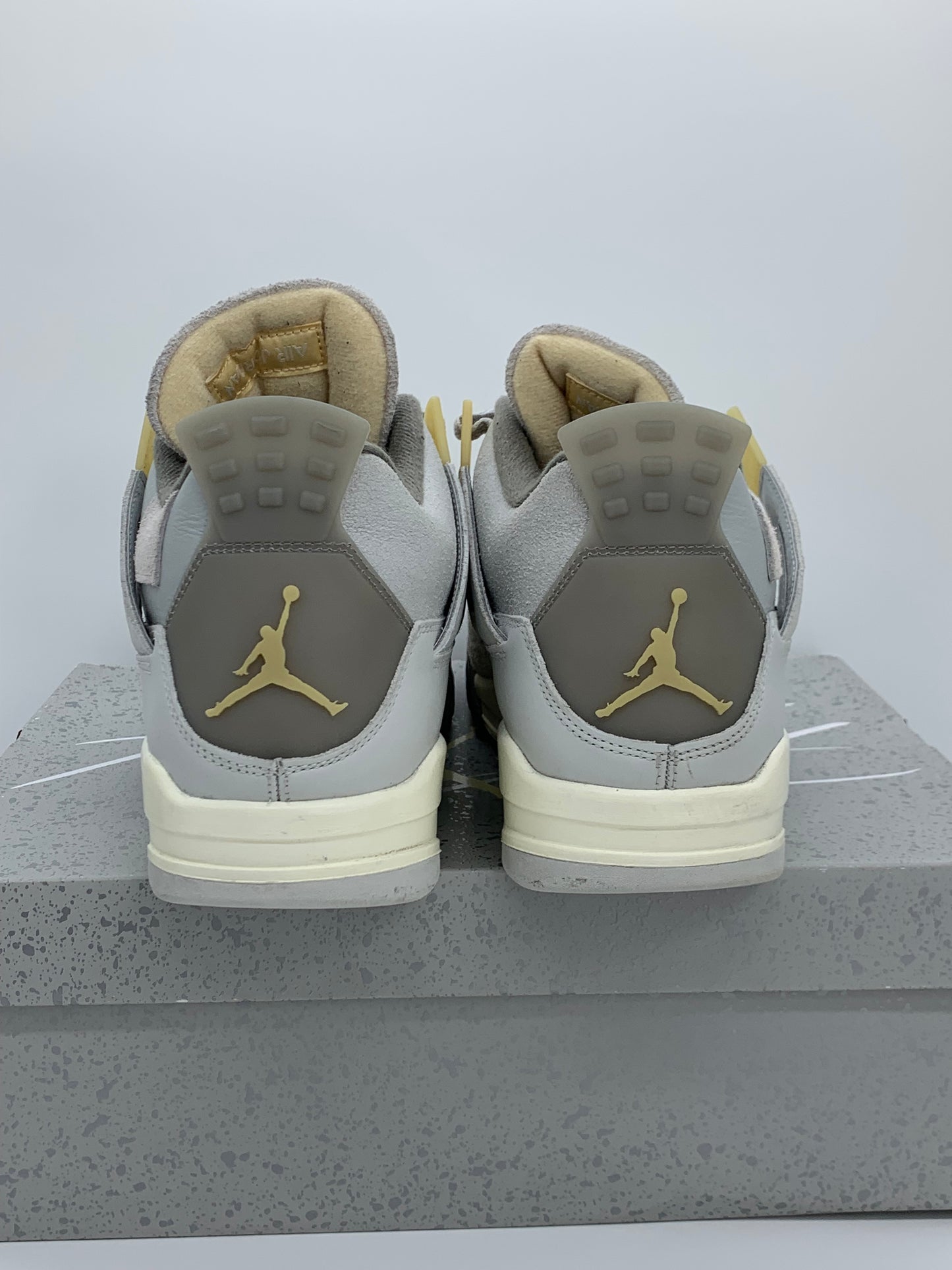 Size 13 - Jordan 4 Craft Grey