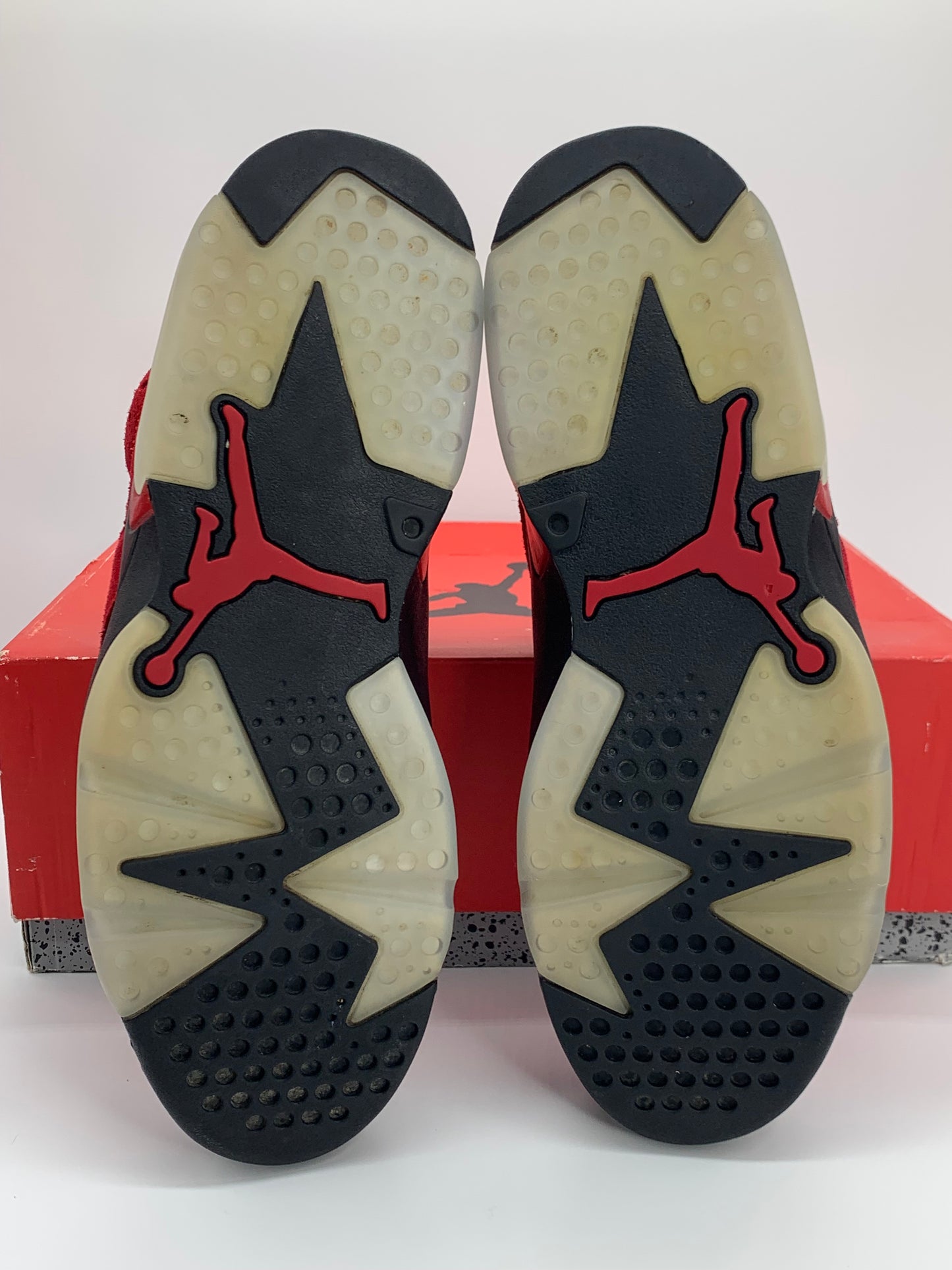 Size 11.5 - Jordan 6 Toro Bravo