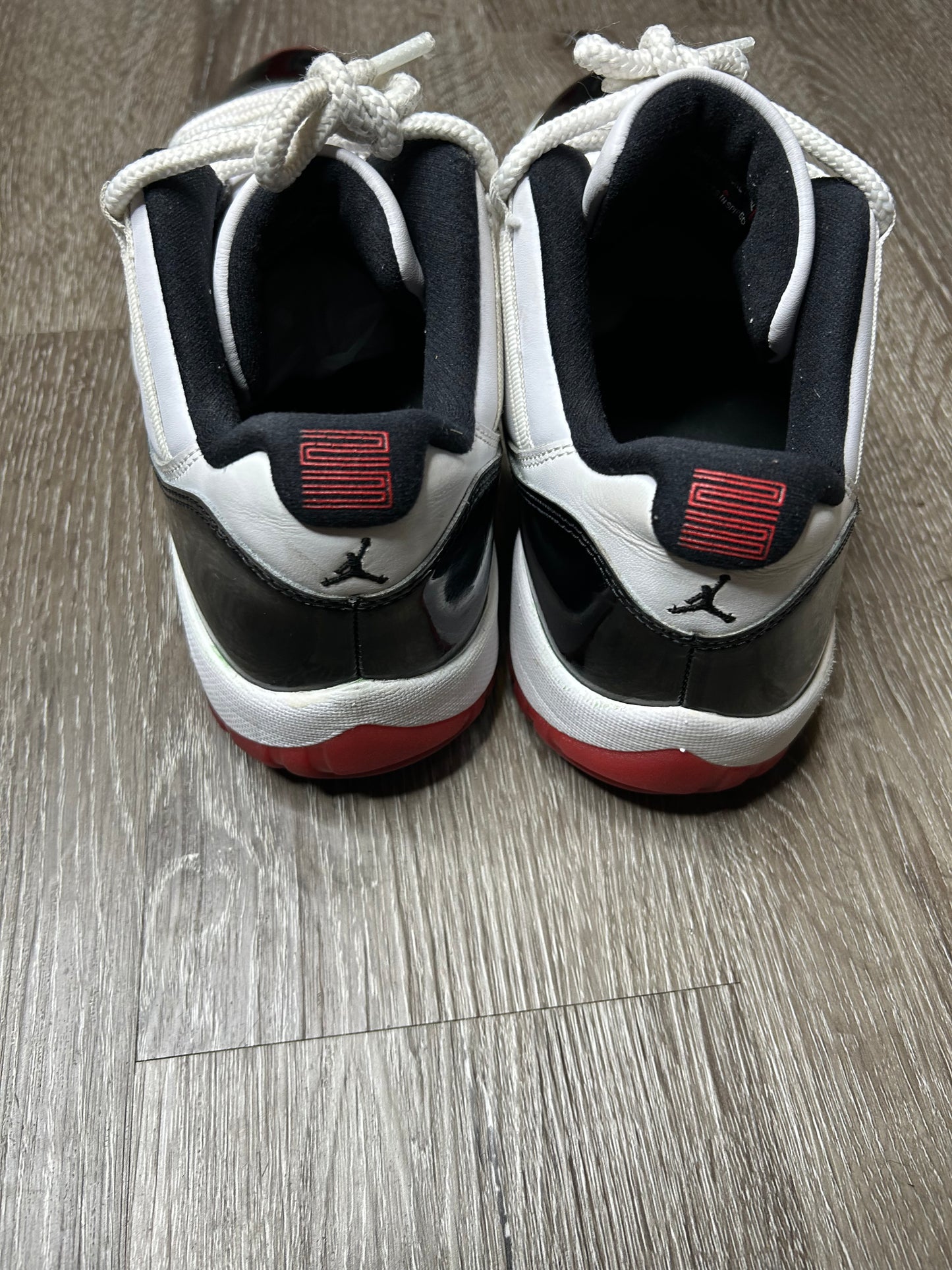 Size 11 - Jordan 11 Concord Bred