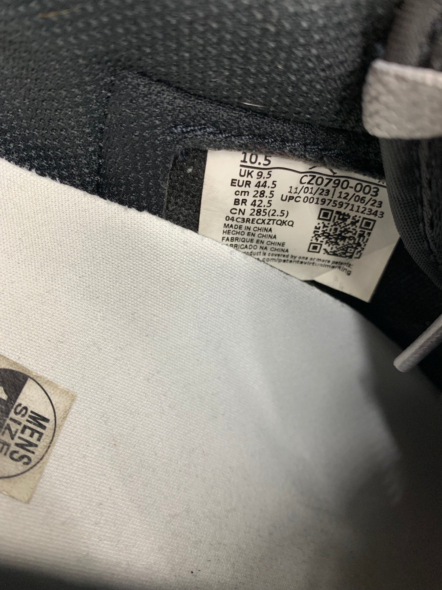 Size 10.5 - Jordan 1 Low Shadow 2024