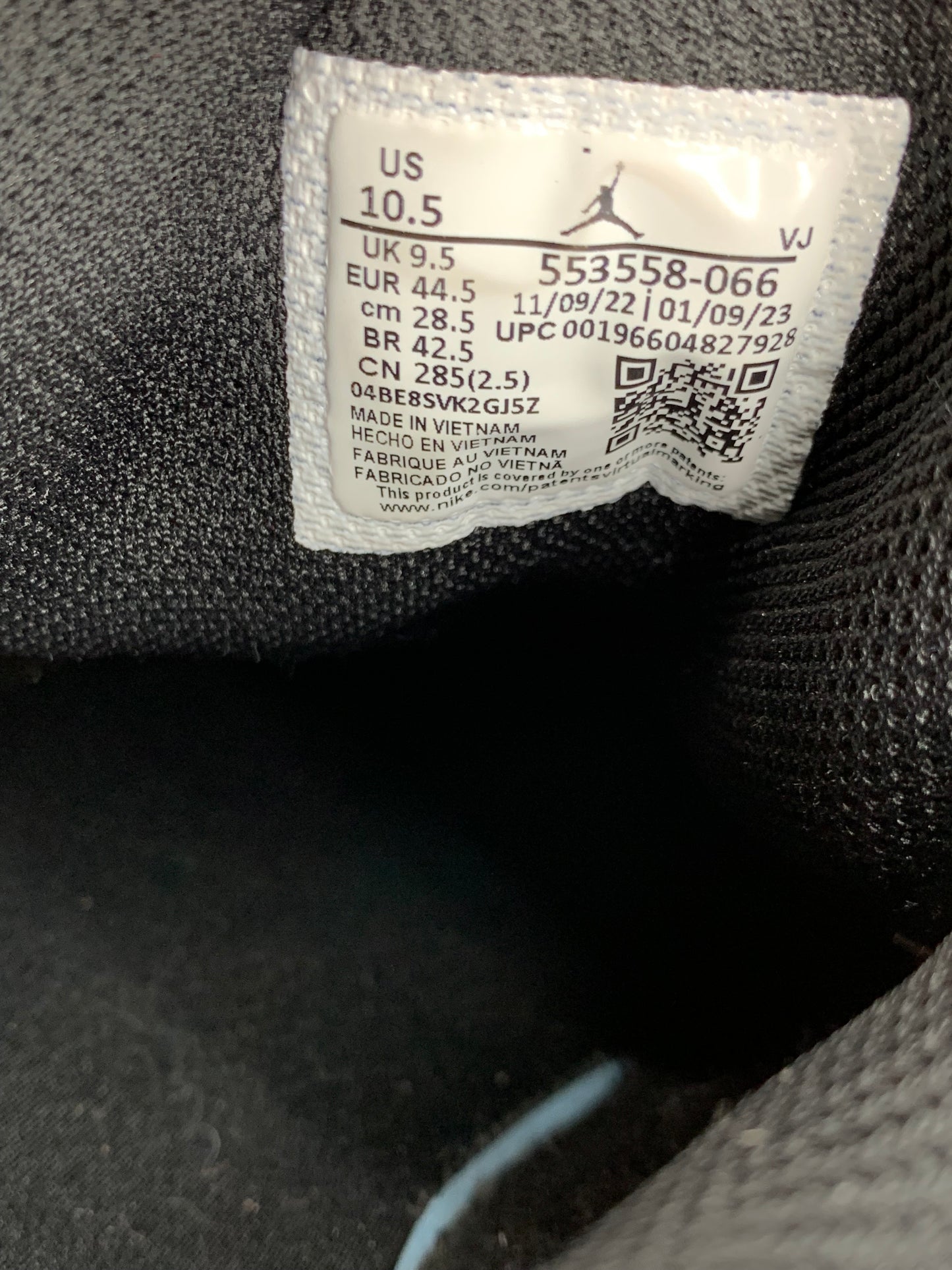 Size 10.5 - Jordan 1 Low Alternate Bred Toe